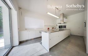 Hus Bojana, Sofia 10