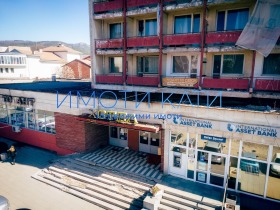 Hotel Radomir, regio Pernik 11