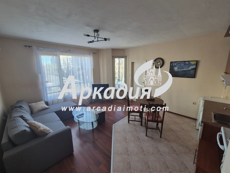 In vendita  1 camera da letto Plovdiv , Vastanicheski , 55 mq | 41958092