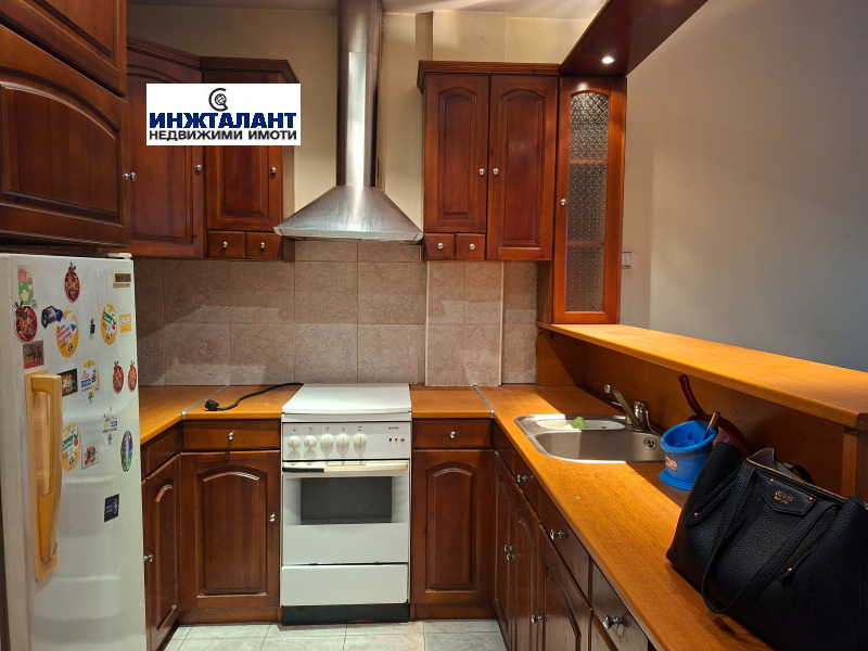 Te koop  2 slaapkamers Sofia , Borovo , 73 m² | 69959698 - afbeelding [12]