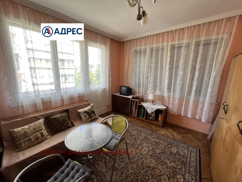 Satılık  2 yatak odası Loveç , Centar , 101 metrekare | 89146882 - görüntü [5]