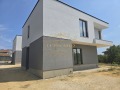 Продава КЪЩА, град Варна, м-т Боровец - юг • 257000 € / 502648.31 лв. • 36752500 3
