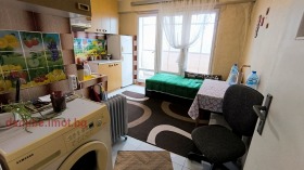 Продава  3-стаен, град Русе