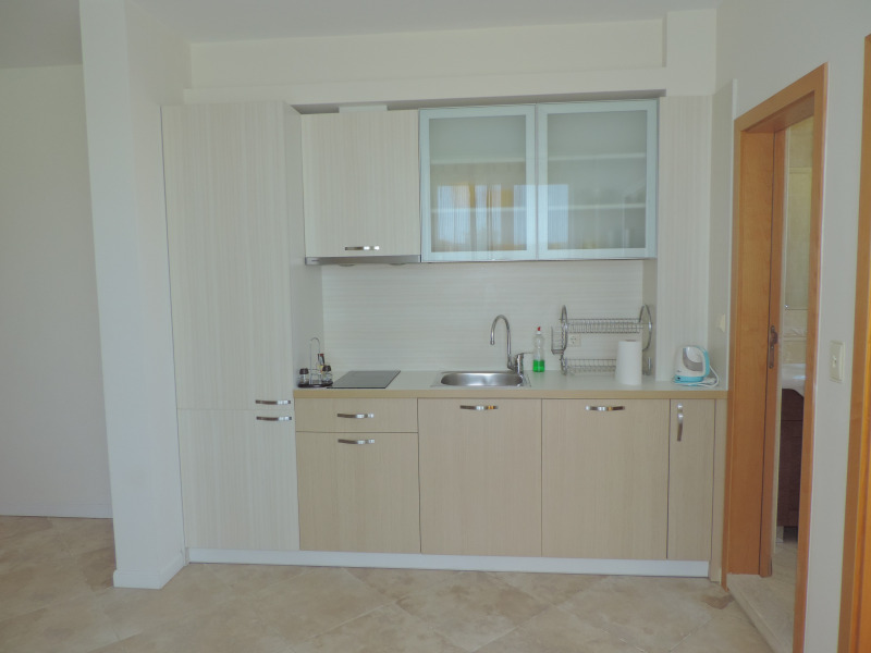 Продава 2-СТАЕН, гр. Приморско, област Бургас, снимка 4 - Апартаменти - 52562253