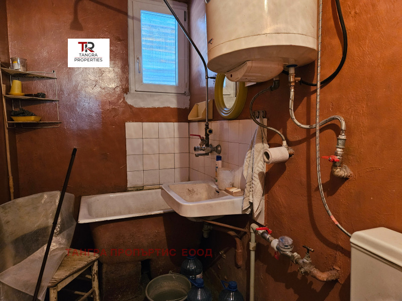 Продава 2-СТАЕН, гр. Радомир, област Перник, снимка 4 - Апартаменти - 53081791