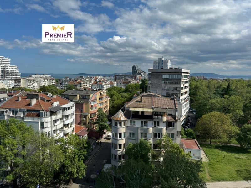 Продава  3-стаен град Бургас , Лазур , 95 кв.м | 89828320 - изображение [2]