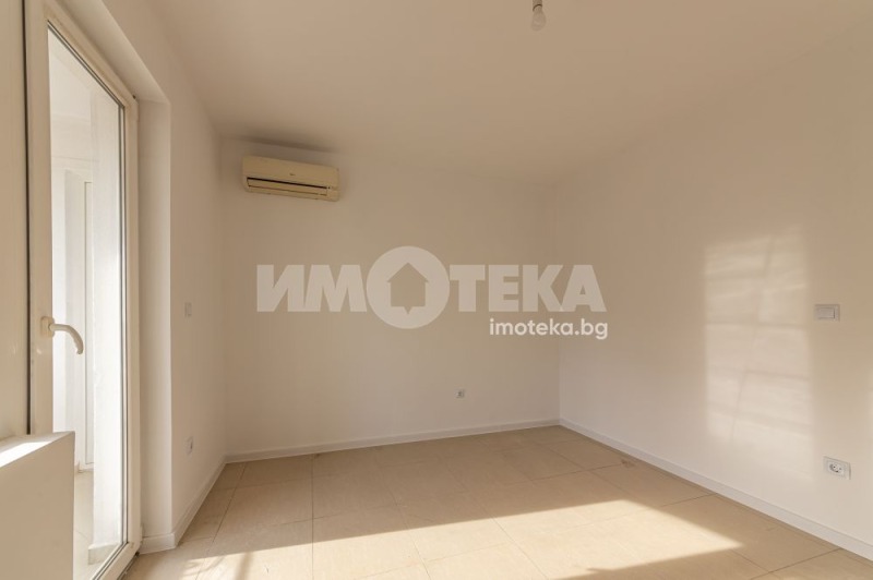 Продава 3-СТАЕН, гр. Варна, к.к. Св.Св. Константин и Елена, снимка 16 - Апартаменти - 52301497