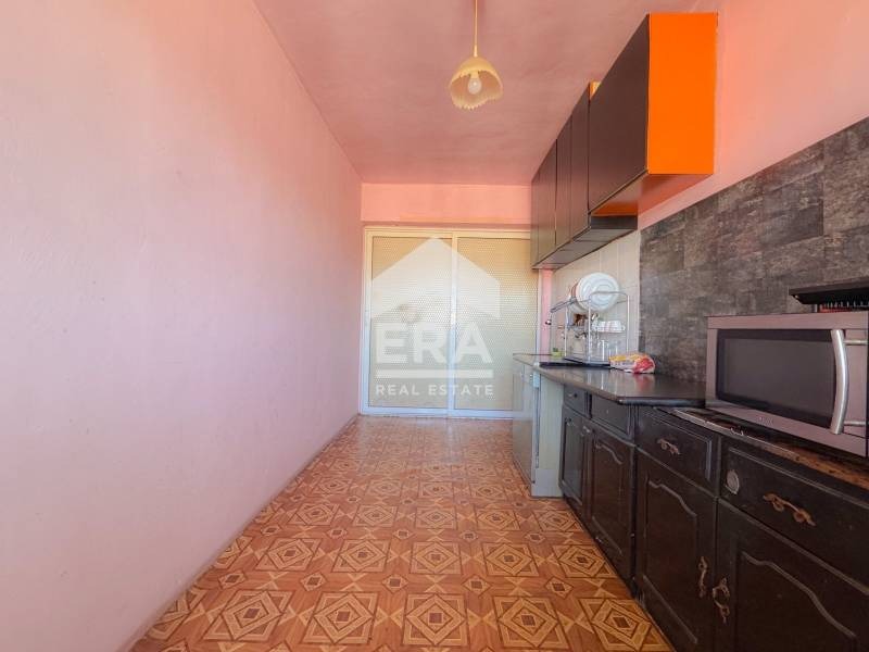 Продава 3-СТАЕН, гр. Варна, Лятно кино Тракия, снимка 4 - Апартаменти - 52451872