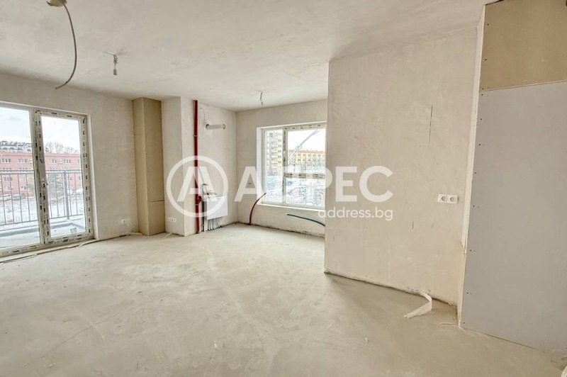 Продава МНОГОСТАЕН, гр. София, Овча купел