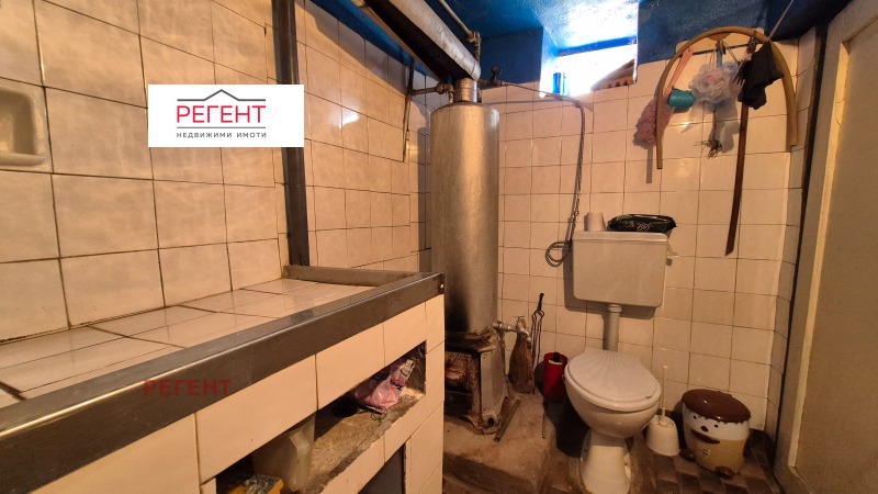 Продава КЪЩА, с. Жълтеш, област Габрово, снимка 13 - Къщи - 52322227