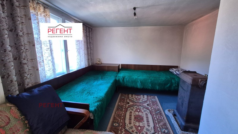 Продава КЪЩА, с. Жълтеш, област Габрово, снимка 5 - Къщи - 52322227
