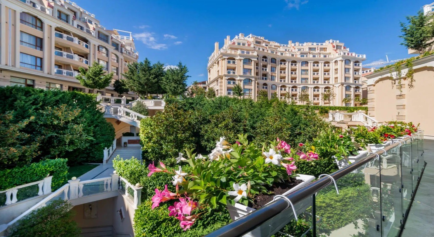 Продава 3-СТАЕН, гр. Варна, к.к. Чайка, снимка 14 - Апартаменти - 54815007