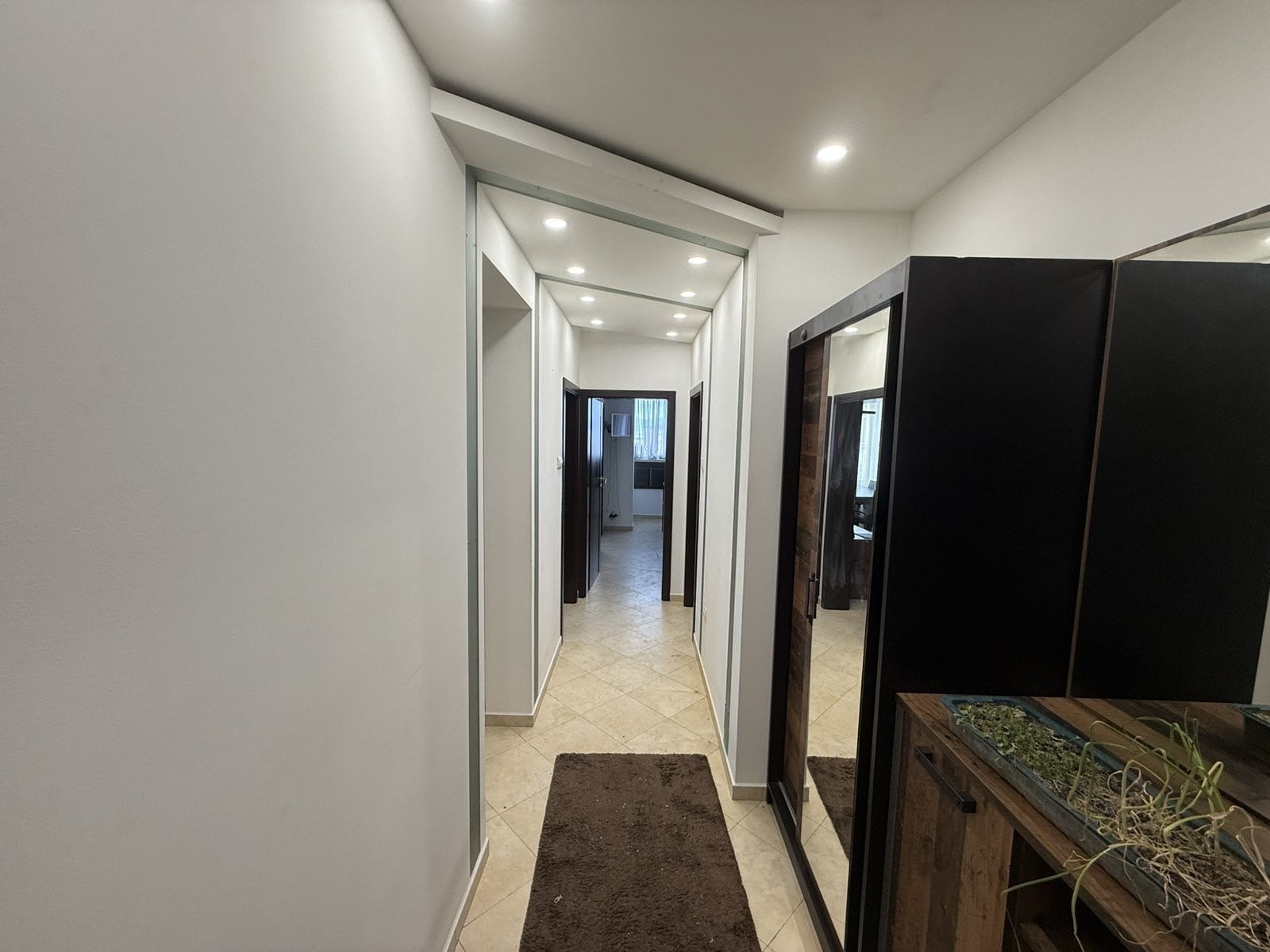 Продава МНОГОСТАЕН, гр. София, Банишора, снимка 8 - Апартаменти - 53274573