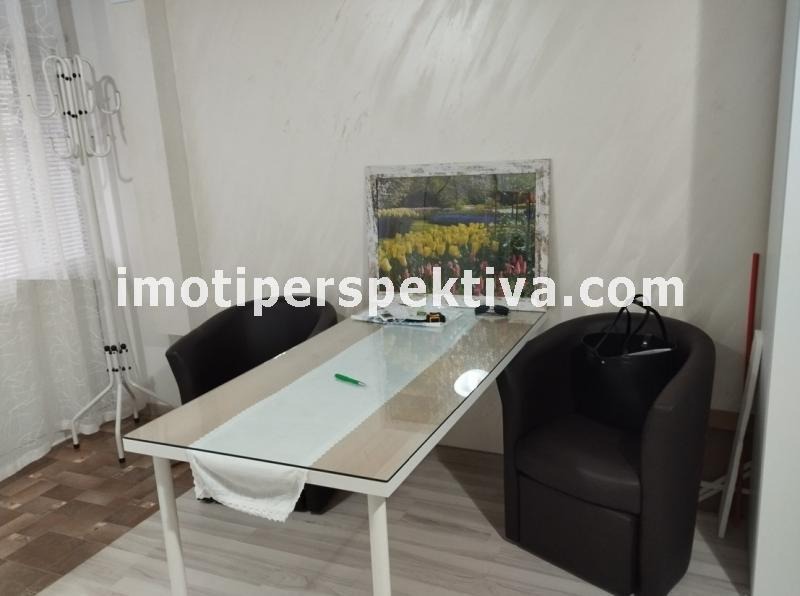 Продава 1-СТАЕН, гр. Пловдив, Център, снимка 3 - Aпартаменти - 49191410