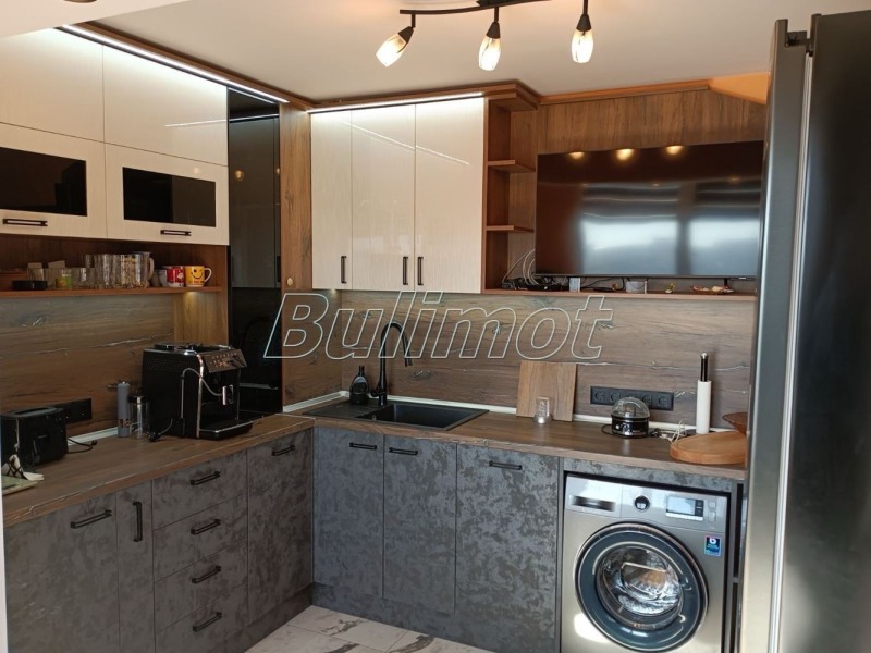 Продава  3-стаен град Варна , Възраждане 2 , 61 кв.м | 39459297