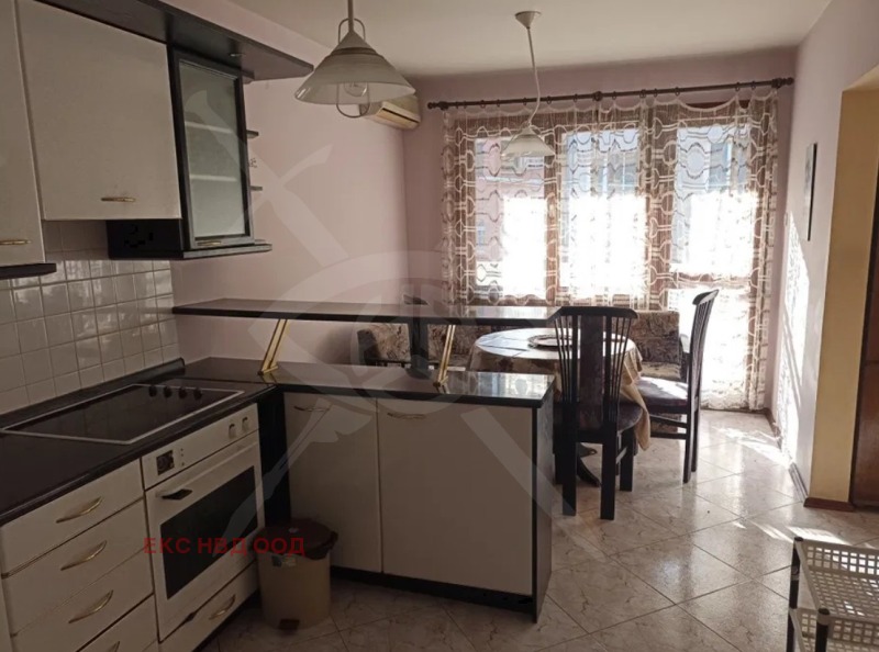 For Sale  2 bedroom Plovdiv , Karshiyaka , 104 sq.m | 48095474