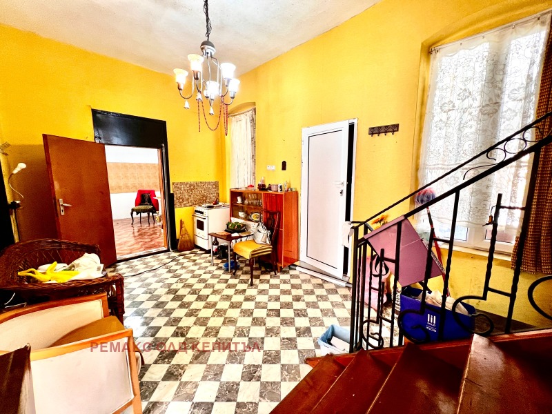 In vendita  Casa Gabrovo , Tsentar , 132 mq | 11585396 - Immagine [13]