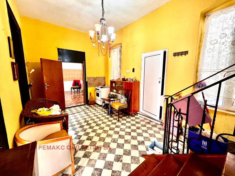 In vendita  Casa Gabrovo , Tsentar , 132 mq | 11585396 - Immagine [12]