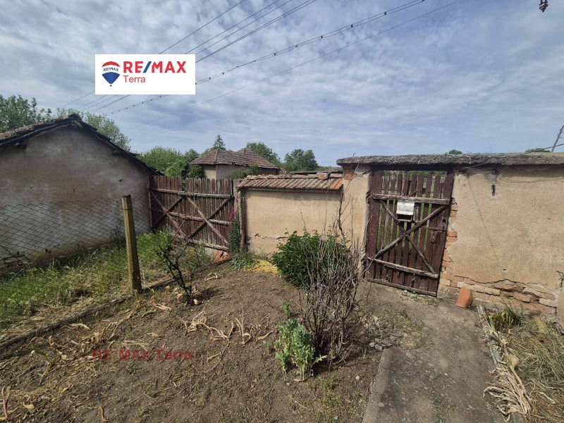 Na prodej  Dům oblast Pleven , Brenica , 145 m2 | 89758838 - obraz [5]