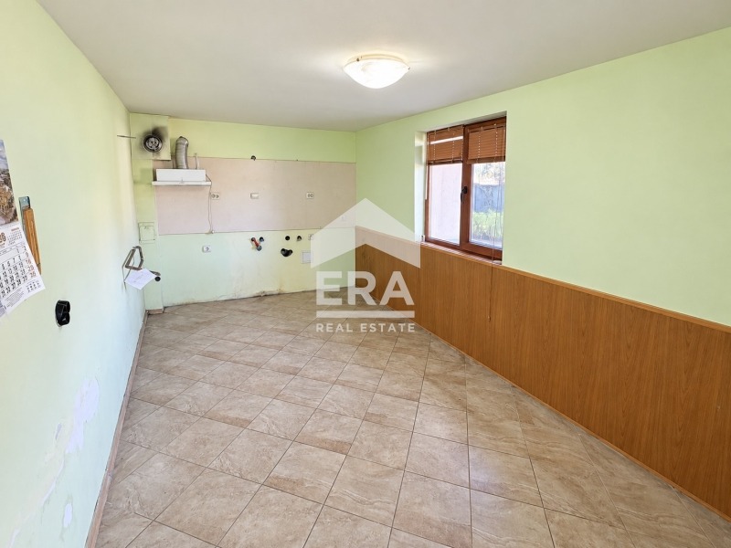 Продава КЪЩА, с. Ветринци, област Велико Търново, снимка 10 - Къщи - 56199676