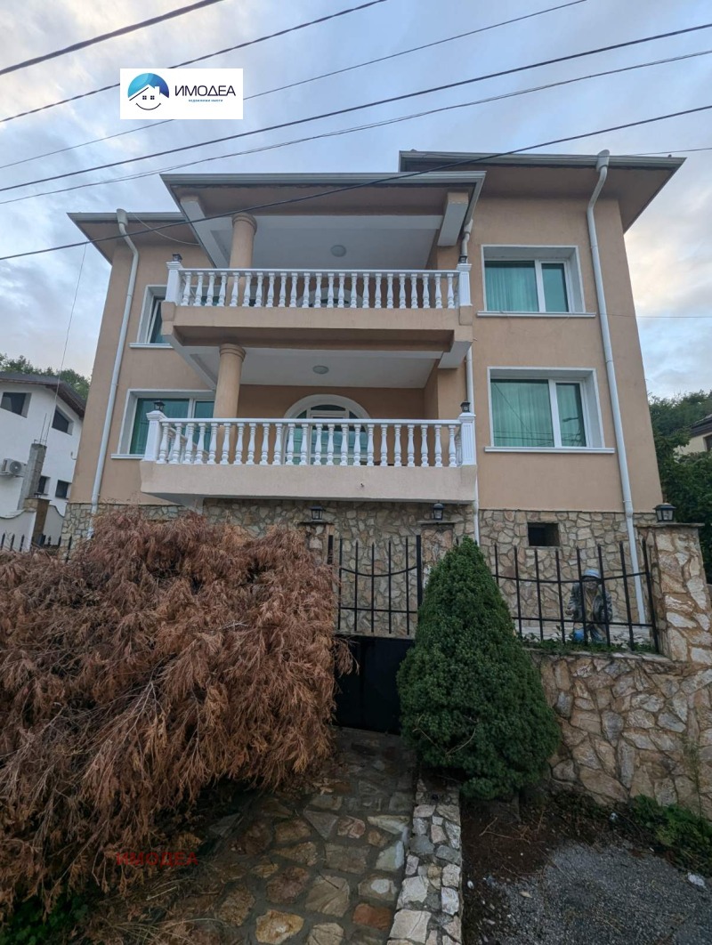 Продава КЪЩА в град Габрово, Дядо Дянко - 305 кв.м / 240 000 € » 469 399.20 лв., ИМОДЕА