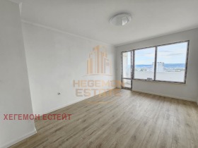 Продава 4-стаен град Варна Възраждане 2 - [1] 