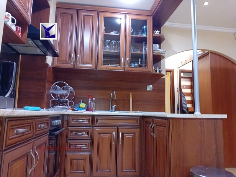 For Sale  2 bedroom Ruse , Vazrazhdane , 104 sq.m | 92926787