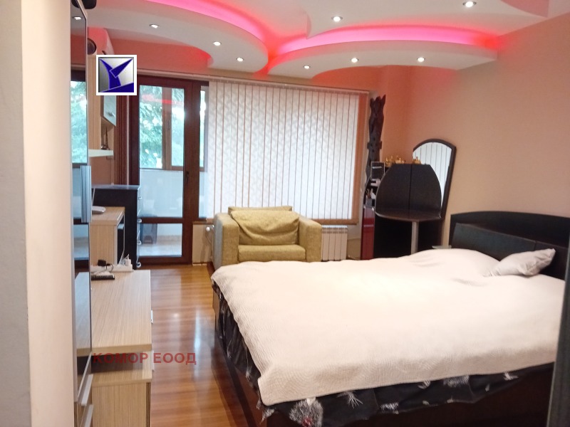 De vânzare  2 dormitoare Ruse , Vâzrajdane , 104 mp | 92926787 - imagine [9]