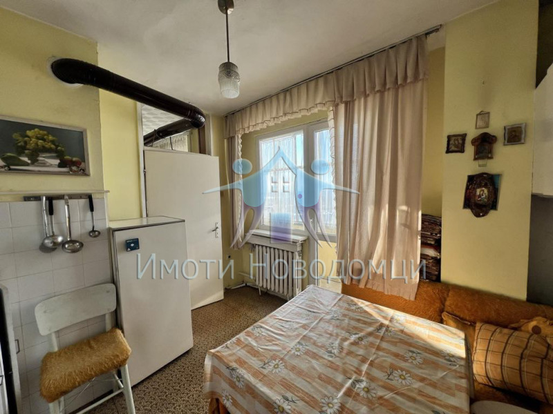 Na sprzedaż  2 sypialnie Szumen , Dobrudżanski , 78 mkw | 26425804 - obraz [2]