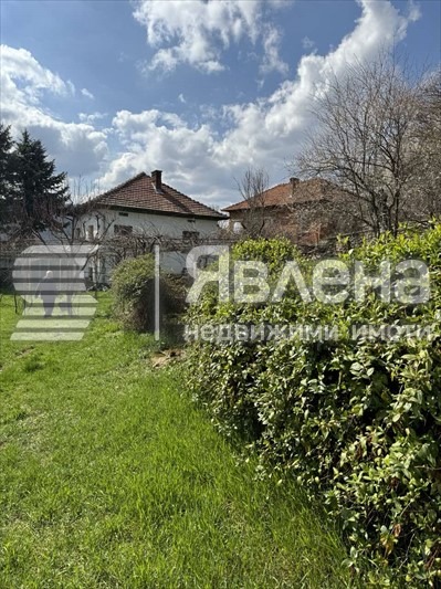 Продава КЪЩА, с. Джурово, област София област, снимка 8 - Къщи - 54416316