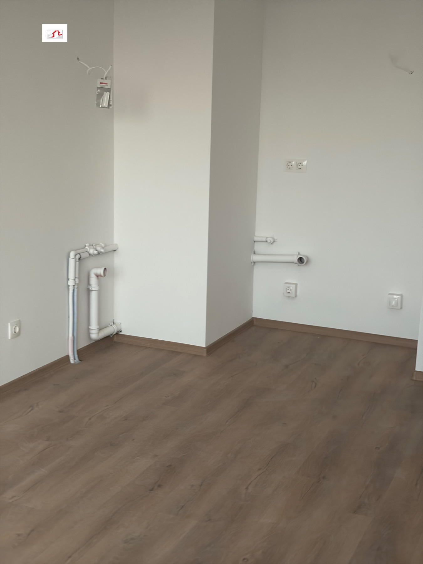 Продава 2-СТАЕН, гр. София, Банишора, снимка 2 - Апартаменти - 53445149