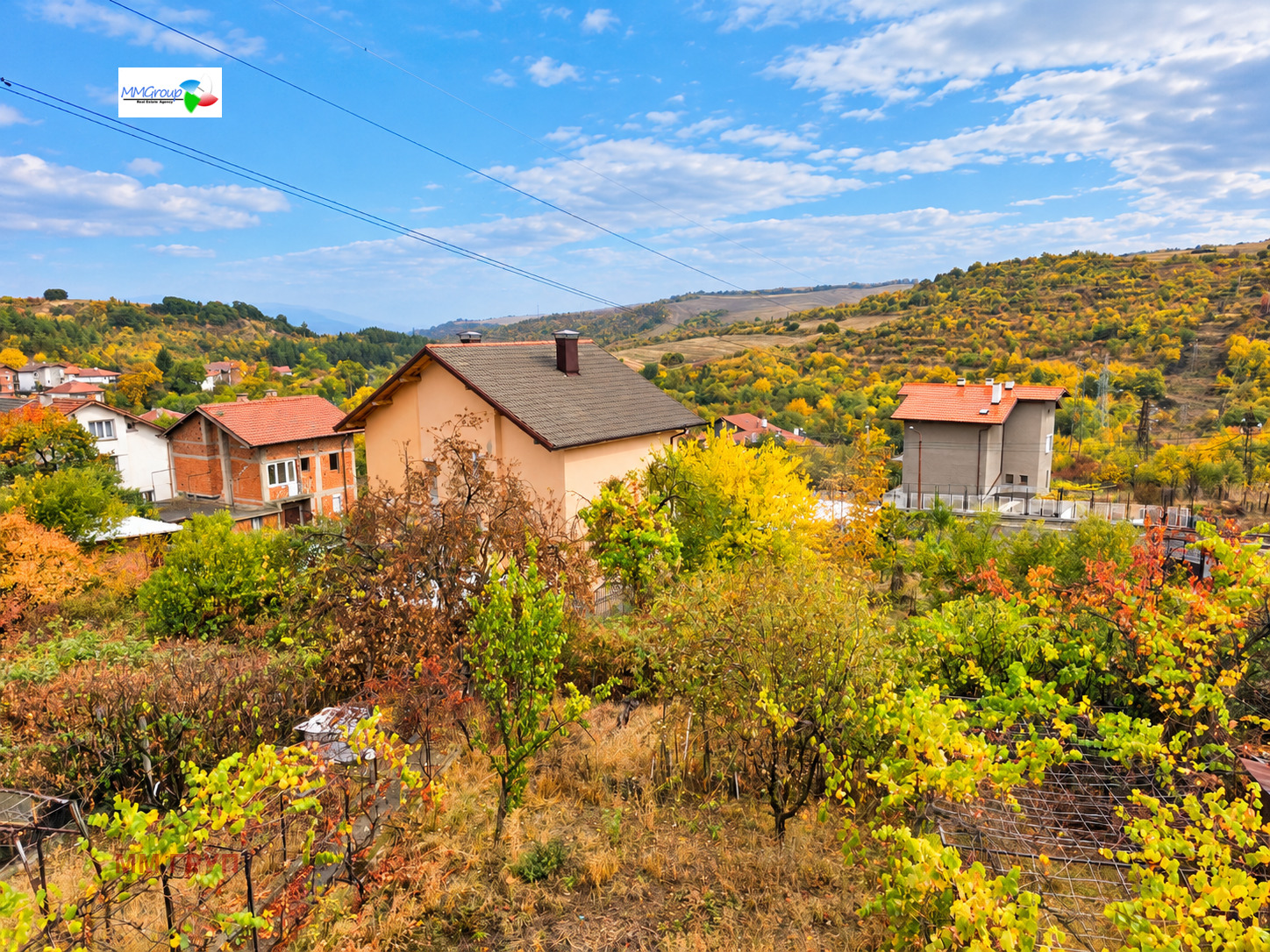 Продава КЪЩА, гр. Бобов дол, област Кюстендил, снимка 9 - Къщи - 56453929