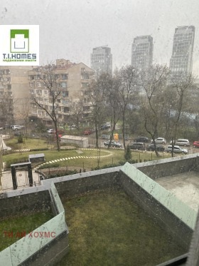 2 ložnice Izgrev, Sofia 12