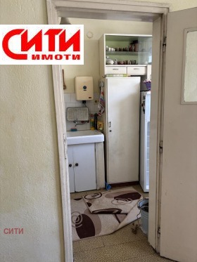 In vendita 3+ camere da letto