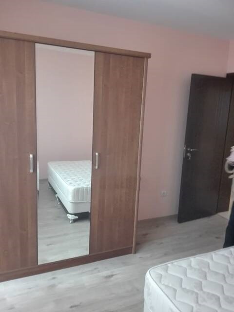 Продава 2-СТАЕН, гр. Шумен, Пазара, снимка 2 - Апартаменти - 54373414