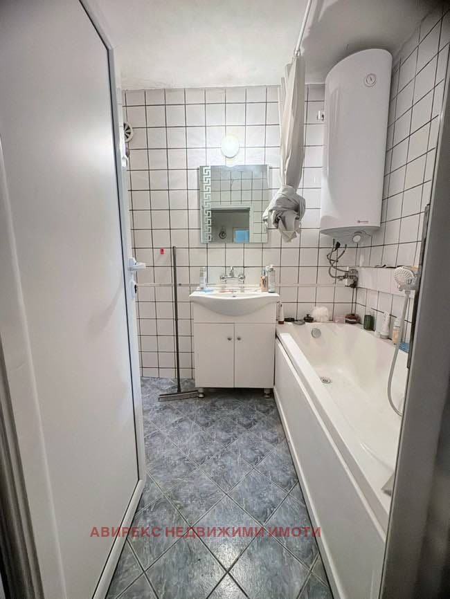 De vânzare  2 dormitoare Plovdiv , Vâstaniciesci , 92 mp | 70032331 - imagine [4]