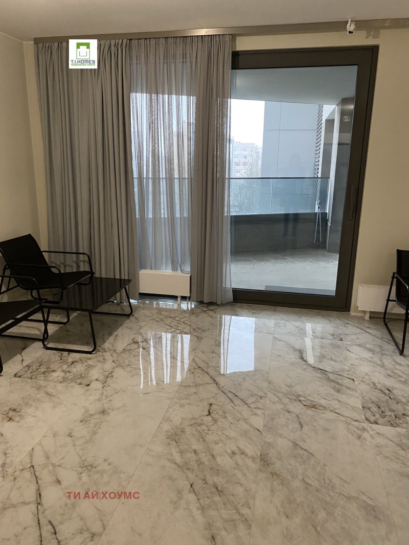 Na prodej  2 ložnice Sofia , Izgrev , 154 m2 | 48248766