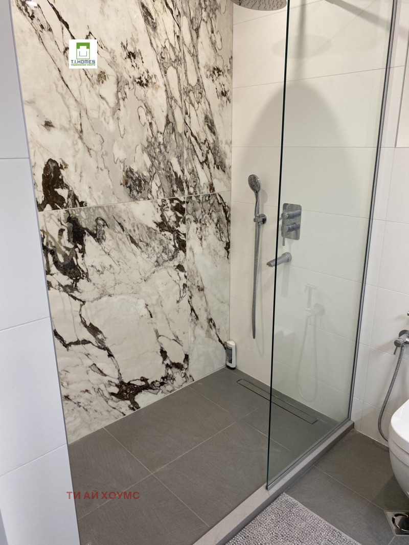 Na prodej  2 ložnice Sofia , Izgrev , 154 m2 | 48248766 - obraz [7]