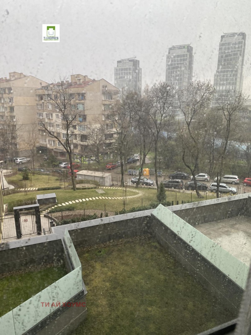 Na prodej  2 ložnice Sofia , Izgrev , 154 m2 | 48248766 - obraz [12]