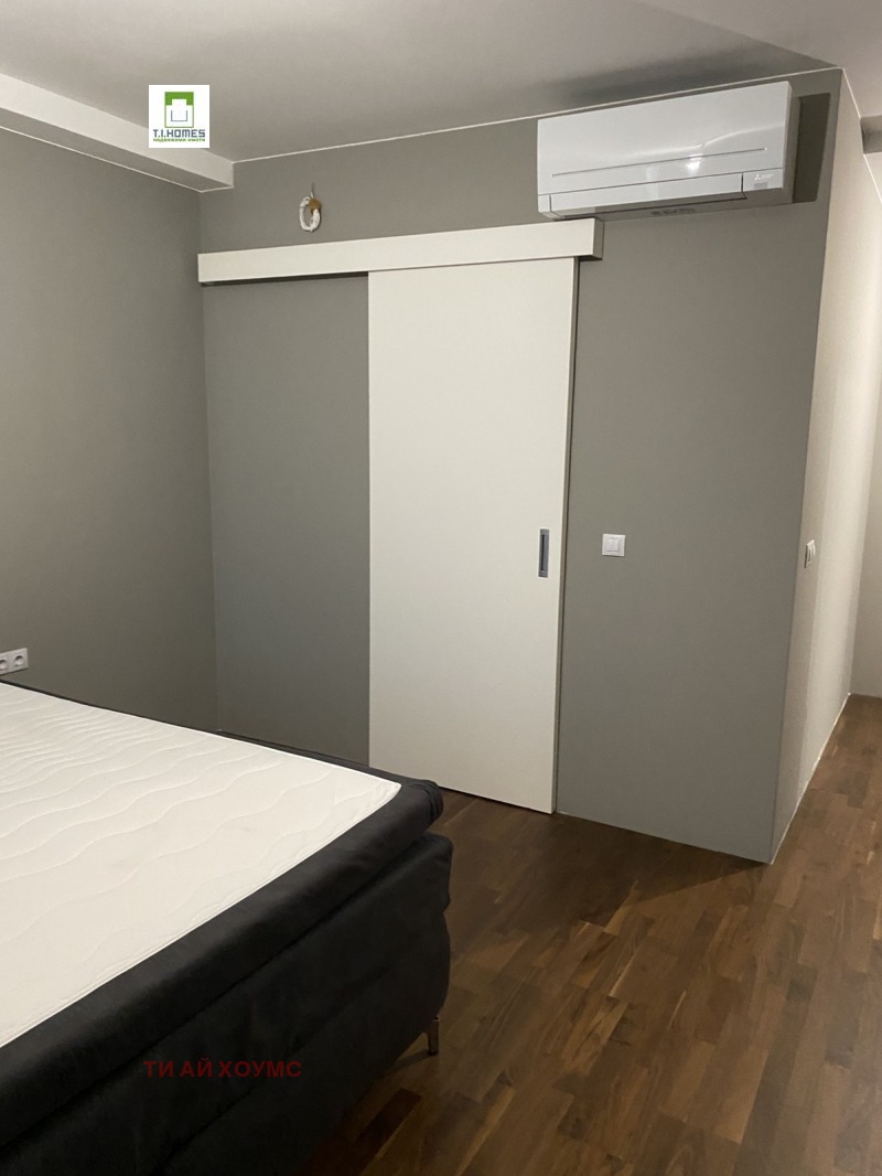 Na prodej  2 ložnice Sofia , Izgrev , 154 m2 | 48248766 - obraz [4]