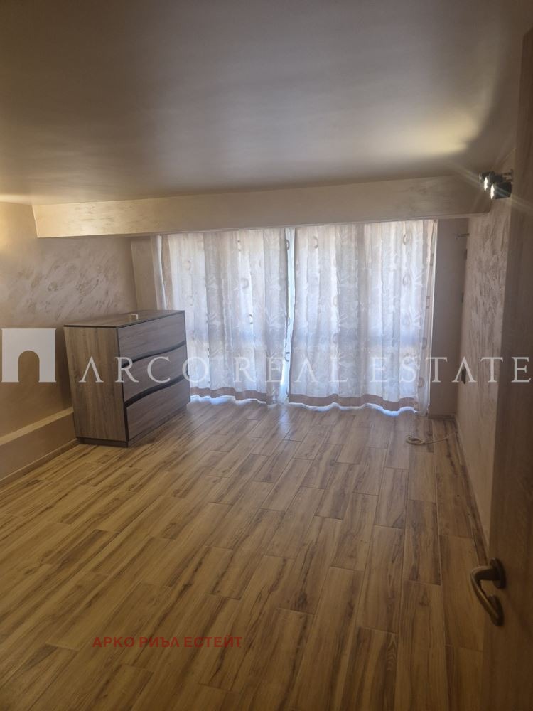 Myytävänä  Talo Sofian alue , Dramša , 300 neliömetriä | 50762282 - kuva [13]