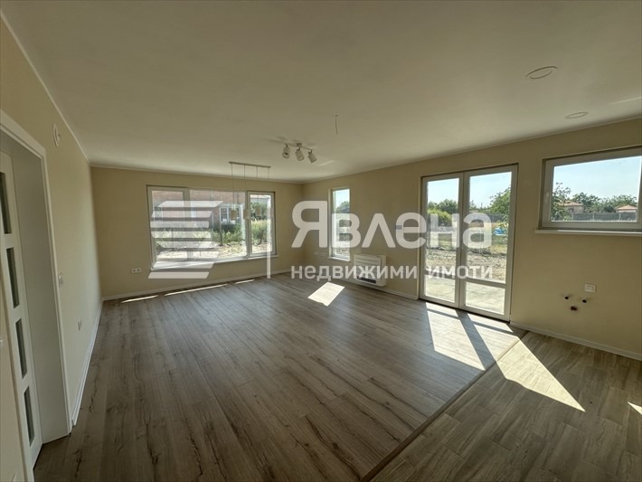 For Sale  House region Plovdiv , Graf Ignatievo , 130 sq.m | 61203012 - image [5]