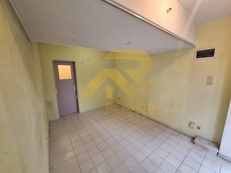 Satılık  Mağaza Sofia , Centar , 16 metrekare | 32733168