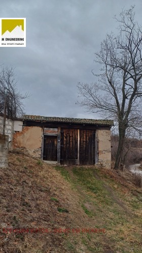 Hus Ochusha, region Sofia 1