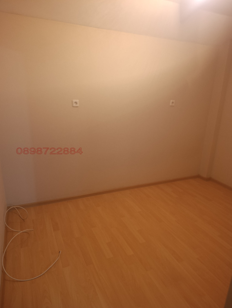 Продава 2-СТАЕН, гр. Шипка, област Стара Загора, снимка 9 - Апартаменти - 53143003