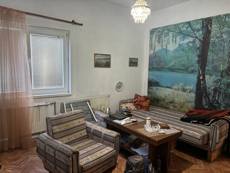 Продава  Къща, област София, с. Церово • 54 000 EUR • ID 43905331 — holmes.bg - [1] 