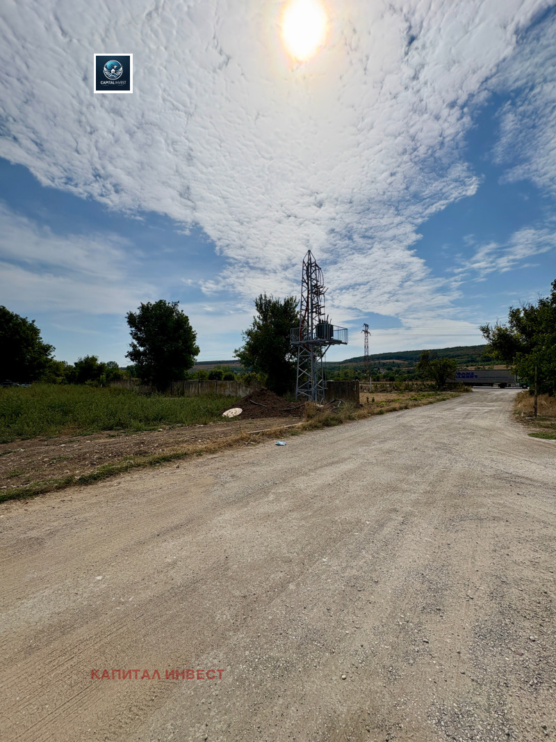 Na prodej  Spiknutí oblast Razgrad , Ušinci , 1795 m2 | 37007254 - obraz [4]