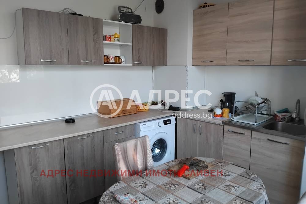 Продава 2-СТАЕН, гр. Сливен, Клуцохор, снимка 2 - Апартаменти - 55818037