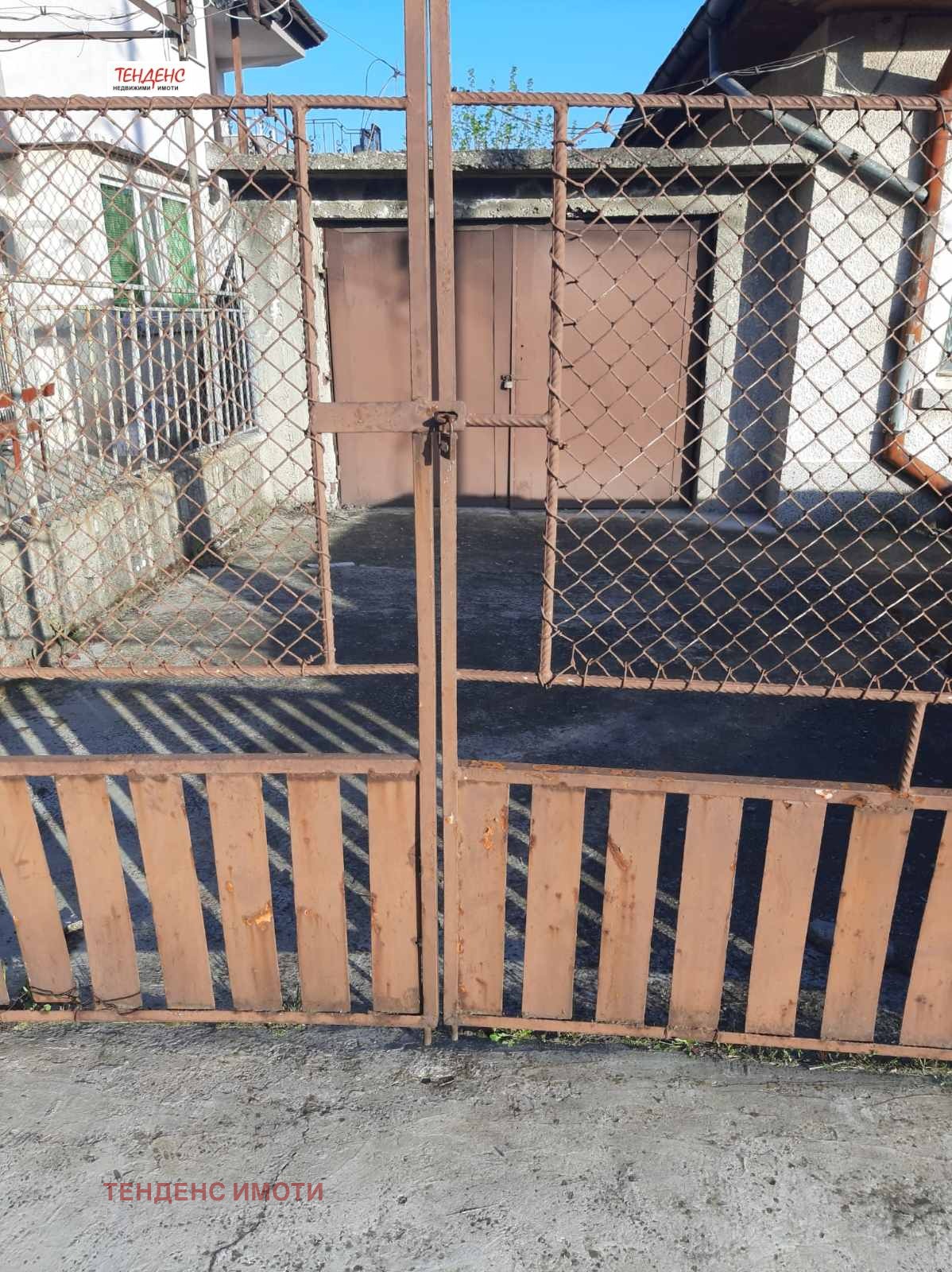 Продава ЕТАЖ ОТ КЪЩА, гр. Кърджали, Байкал, снимка 9 - Етаж от къща - 54330220