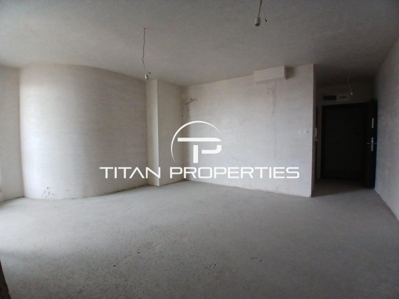 Продава 2-СТАЕН, гр. Пловдив, Център, снимка 2 - Апартаменти - 52463912